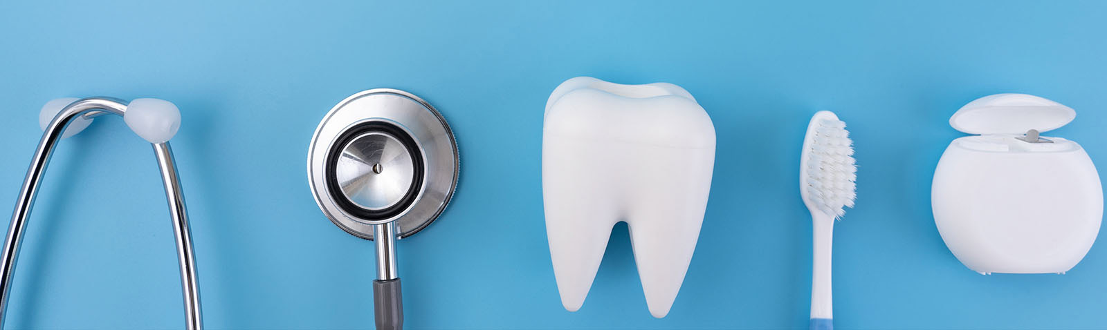 Cinema Smile Dental | Veneers, K  R Whitening System and Dental Sealants